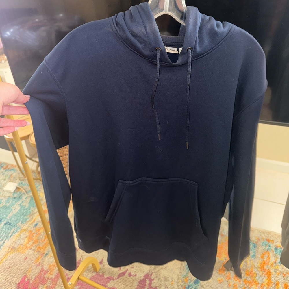 Warm Sweatshirt - Picture 4 of 5